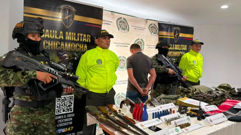 Capturado presunto integrante del ELN con armas y 32 kilos de explosivos en Santander