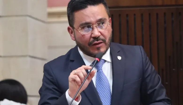 Del Magdalena Medio para Colombia; llega a la Contraloría General de la República Jorge Laverde Vargas