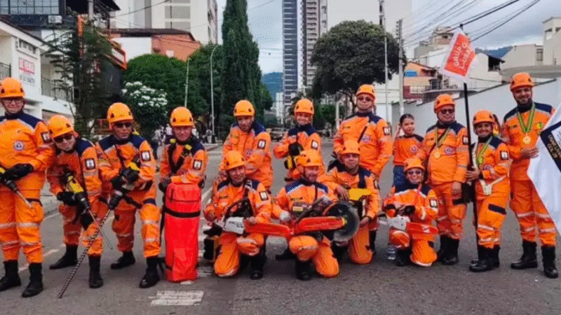 De Santander a Cali: rescatistas viajan al corazón de la emergencia tras el terremoto