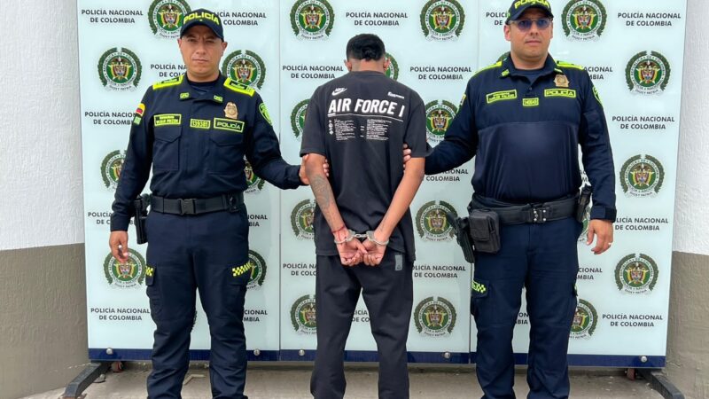 Cayó alias ‘EDWIN’, señalado de estar vinculado al triple homicidio de la Tienda Nueva Ola en el 2025